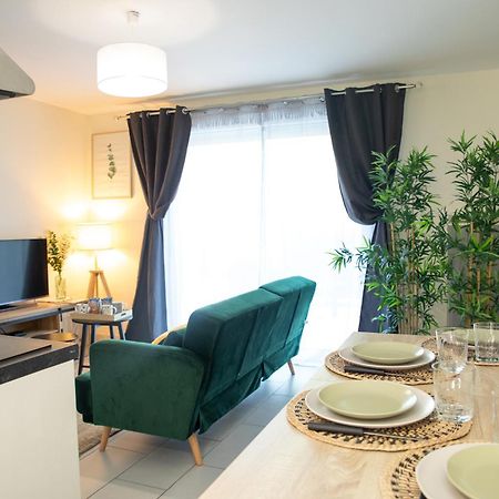 Apartamento Djial - Proche De Cdg Et Du Parc Asterix Dammartin-en-Goele Exterior foto